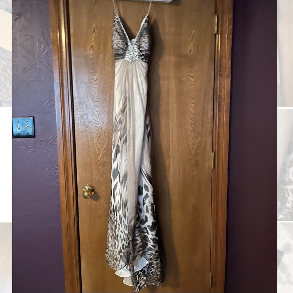 Dave & Johnny animal print prom dress